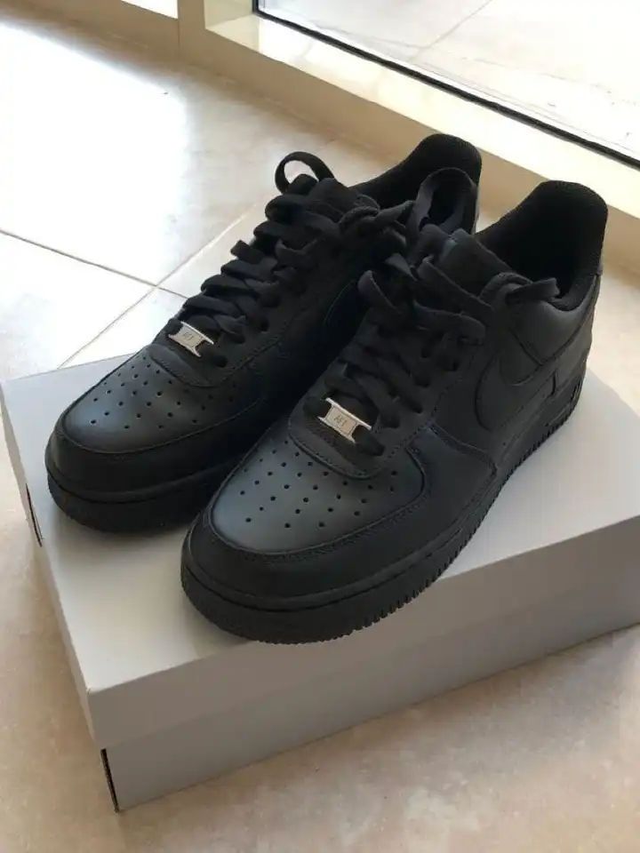 AIR FORCE 1 HARD LEATHER LOW CUT BLACK GRADE 1 AIRFORCE 1 HIGH QUALITY SNEAKERS, AIRFORCE 1 SHOES