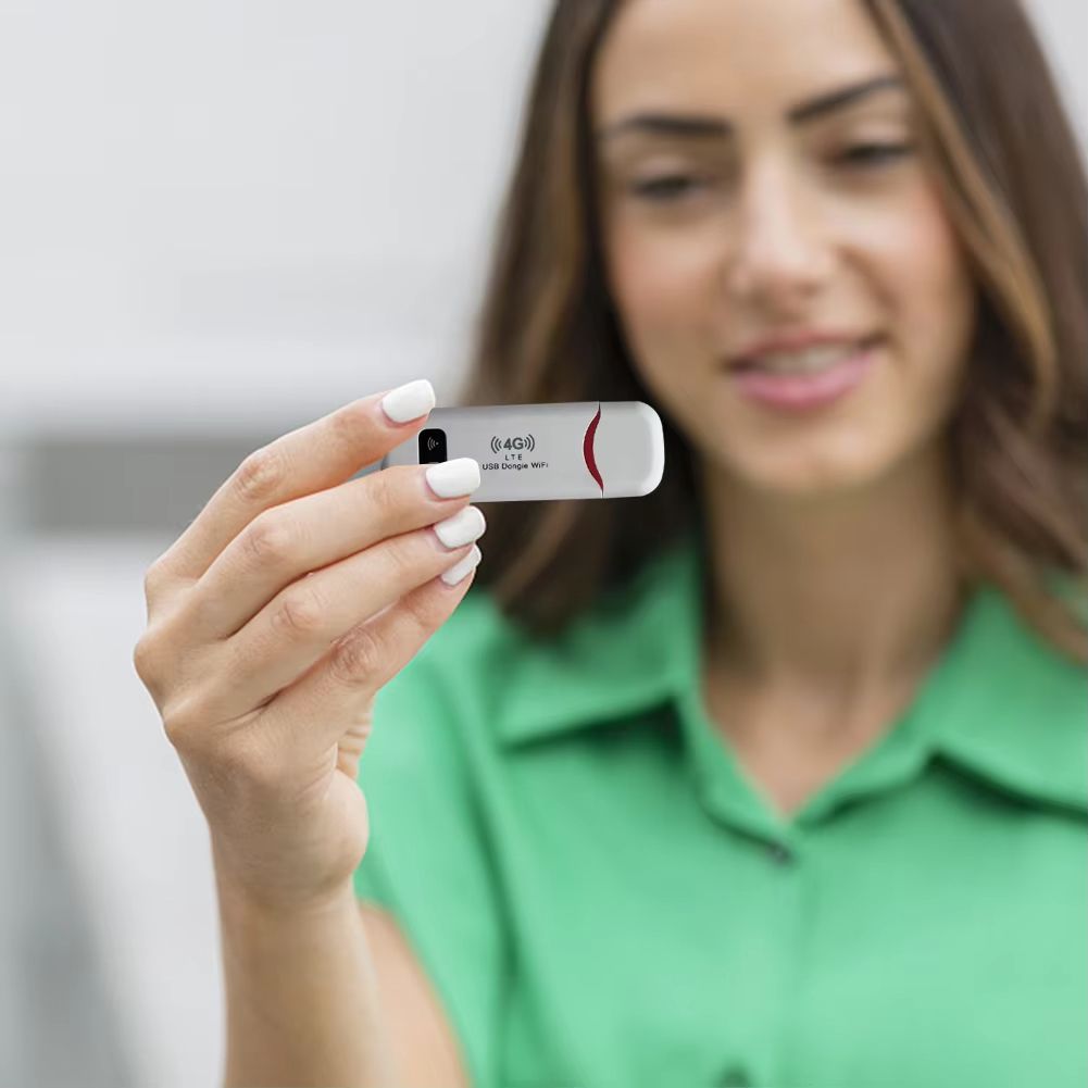 Portable WiFi USB Modem Stick 4G LTE WiFi Router 150Mbps SIM Card Slot WiFi Dongle Wireless Router for Laptops UMPC MID Devices