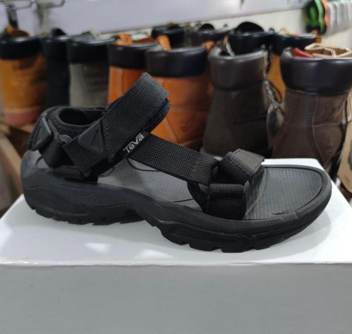 quality Teva men's open shoes, men's sandals, open shoes