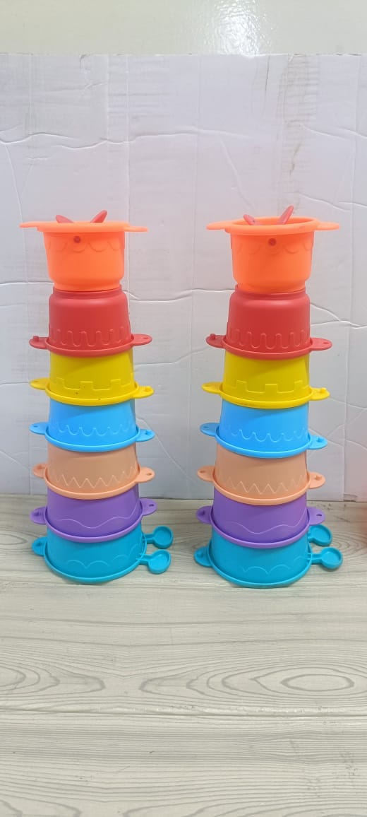 🔵 Multicolored Stacking cups.
🔴 Developmental learning skills.
🔖