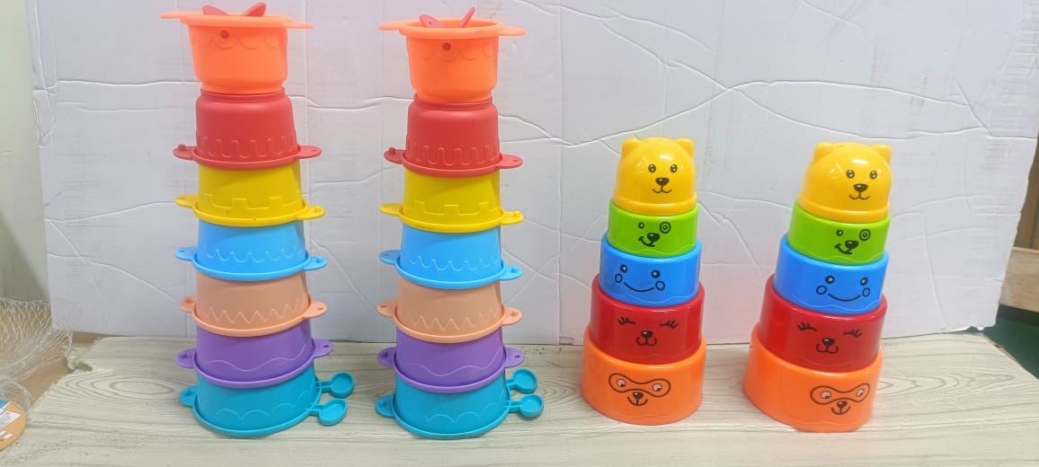 🔵 Multicolored Stacking cups.
🔴 Developmental learning skills.
🔖