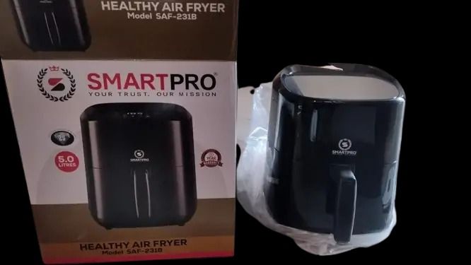 ✨ NEW ARRIVAL SMARTPRO 5L Luxury Air Fryer 🍟🔥 | 1500W Power ⚡ | 360° Air Circulation 🔄 | Touch Controls 🖱️ | Sleek Black & Gold Design 🖤💛 | Multi-Purpose Kitchen Essential 🍗🥦