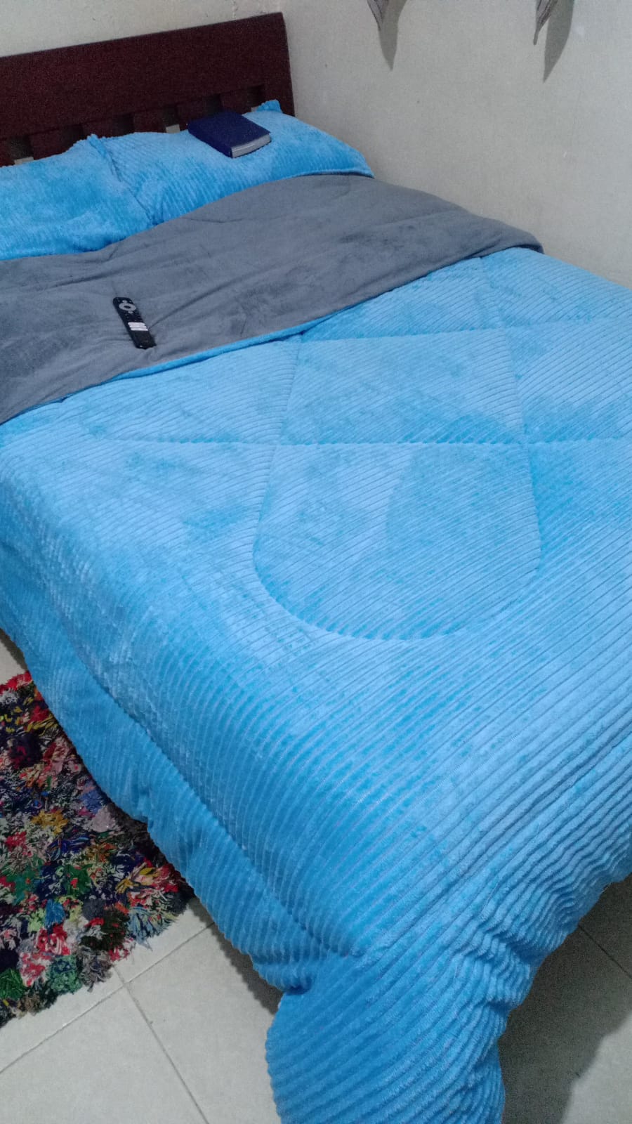 4PCS Weaverbird BRAND Velvet Duvet Set 🛏️ | Ultra-Soft & Luxurious Feel ✨ | Durable & Comfortable 💤 | Includes Duvet + Bedsheet + 2 Pillowcases | Elegant Bedroom Style 🖤