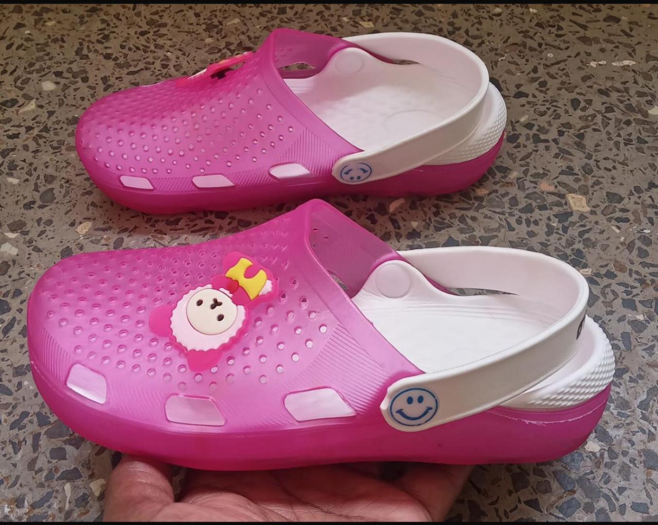 Thrift Kids Crocs, Size 32