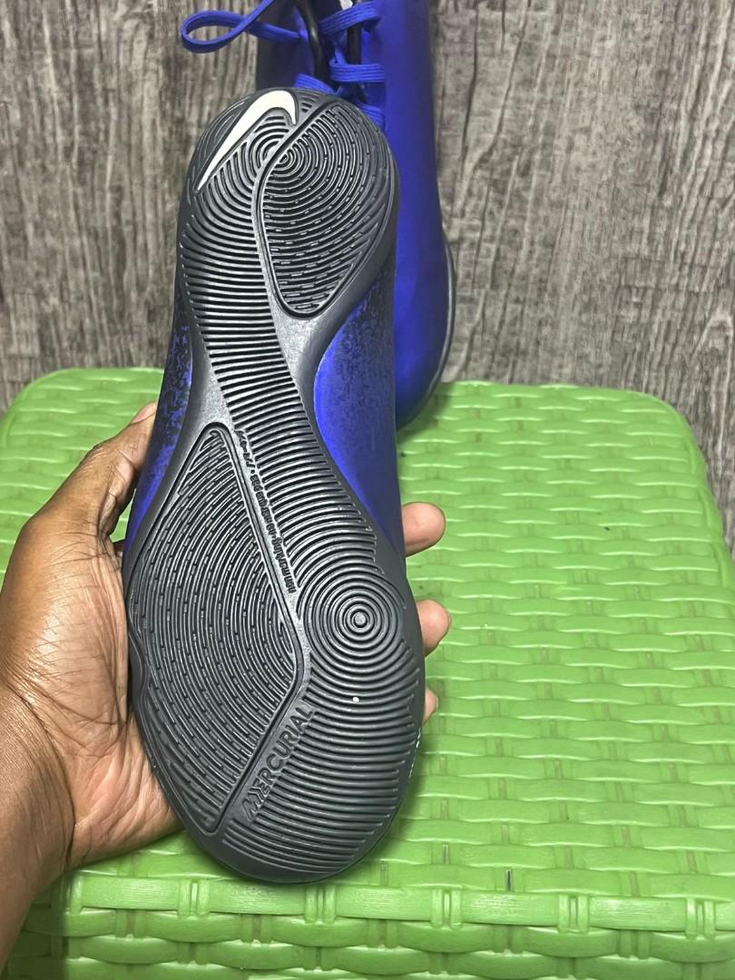 Thrift Kids Shoes- Football Trainers, Size 35