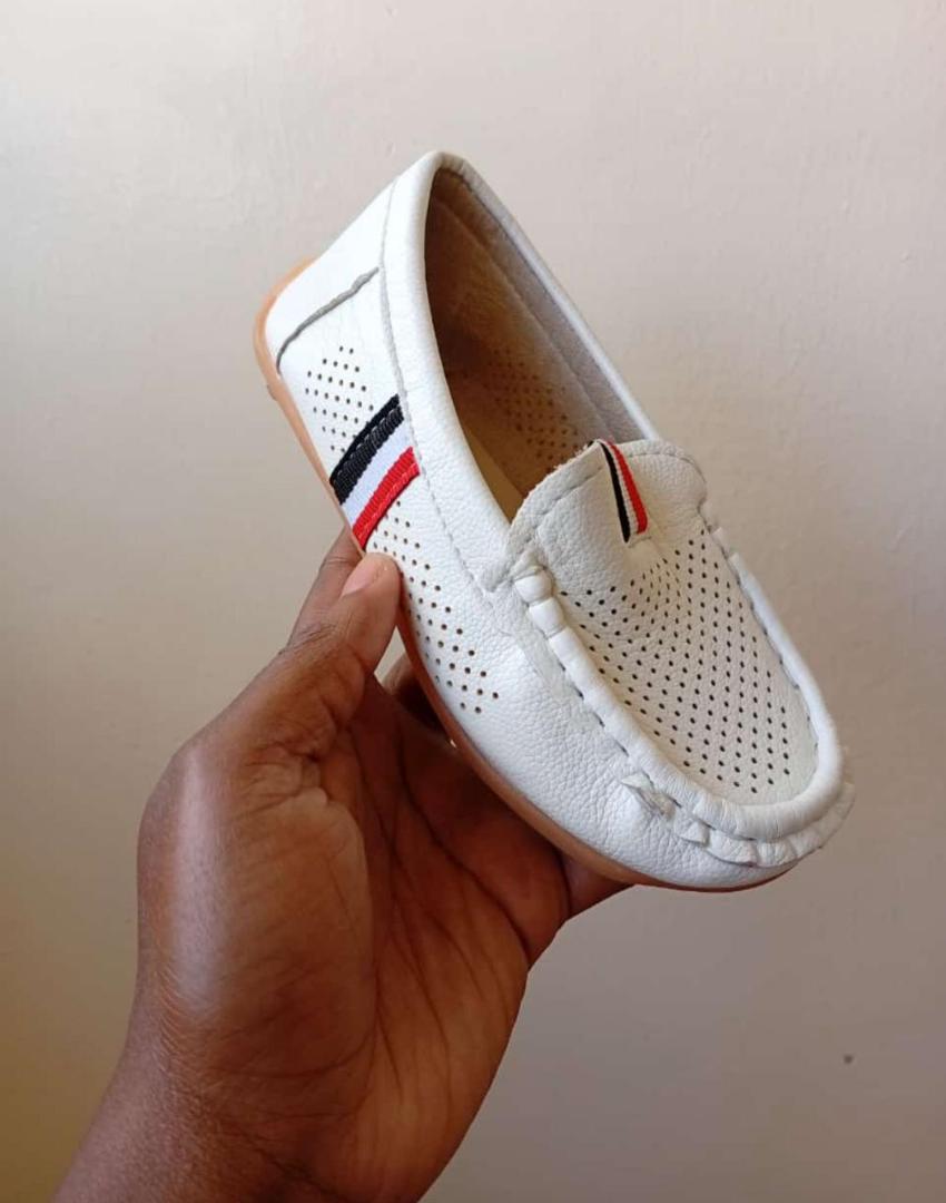 Thrift Kids Shoes- Loafers, Size 29