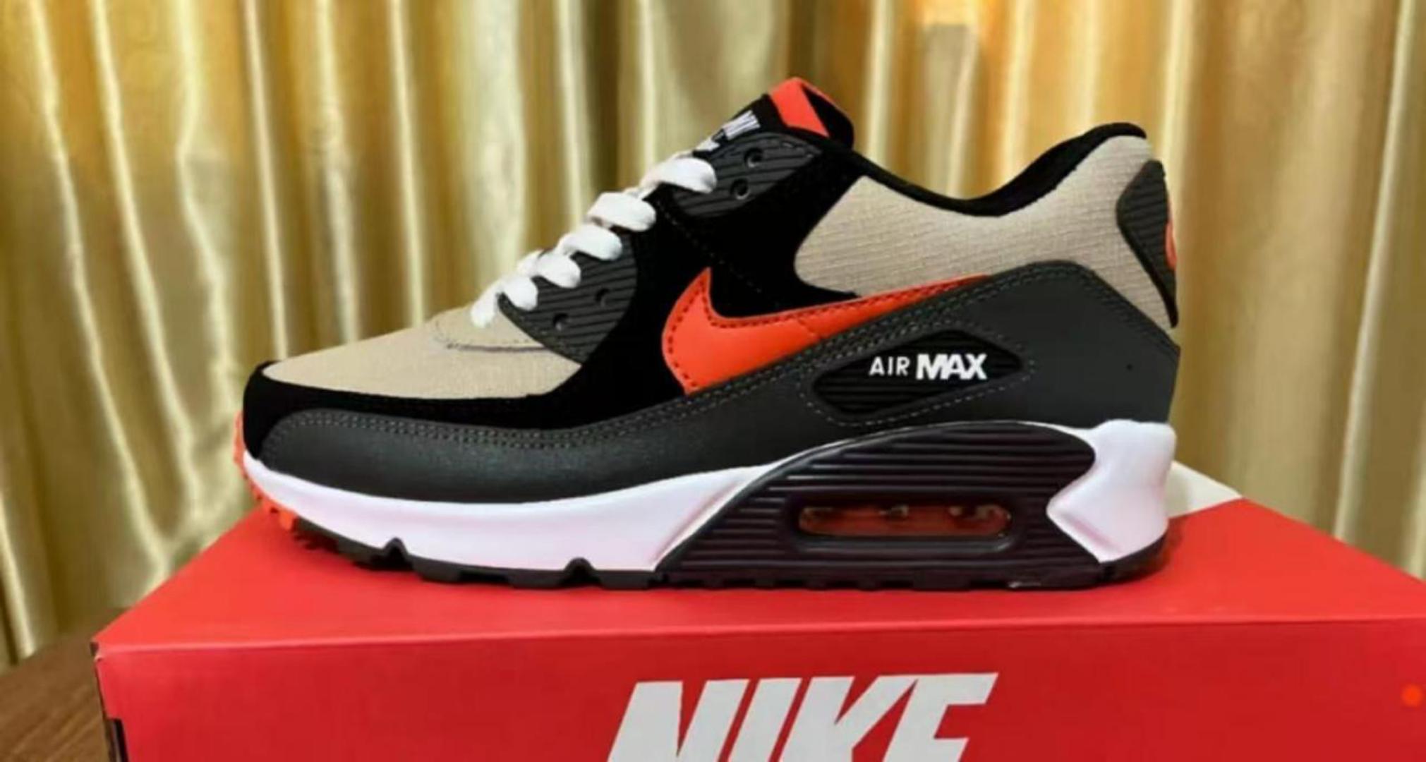 Airmax 90 Fashion Sneakers ( Rubber sole. Good quality). Men Sneakers, Ladies Sneakers.