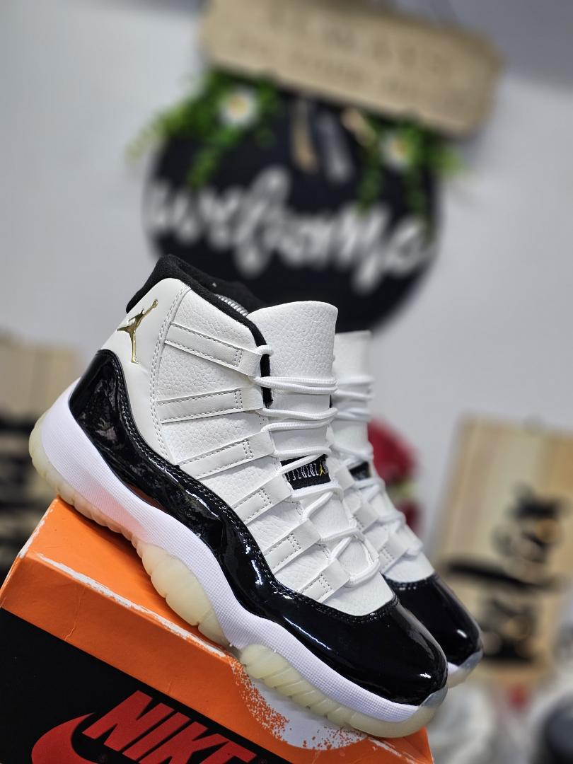 Jordan 11 Fashion Sneakers