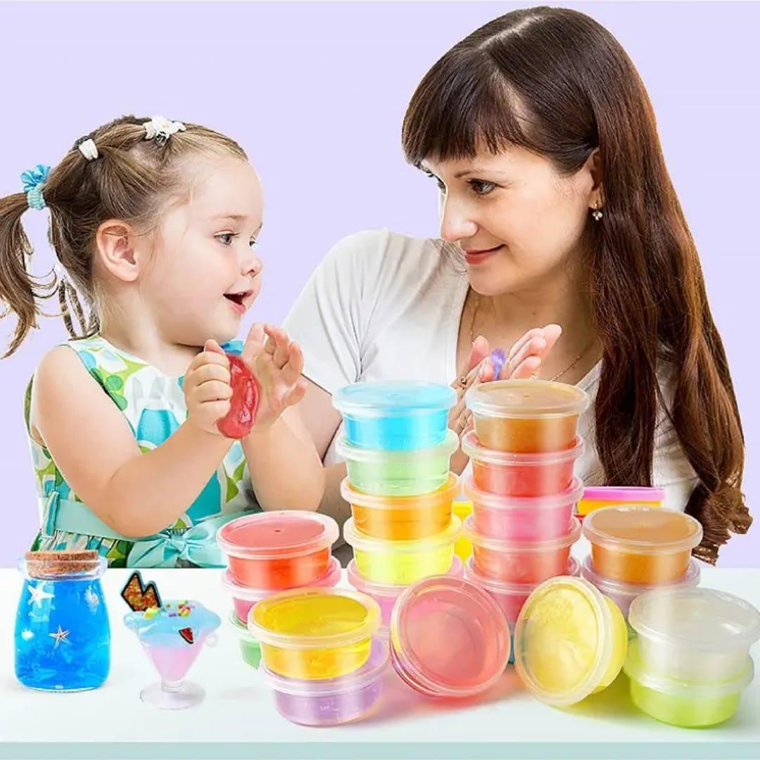 Kids Modelling Crystal Mud/Slime.