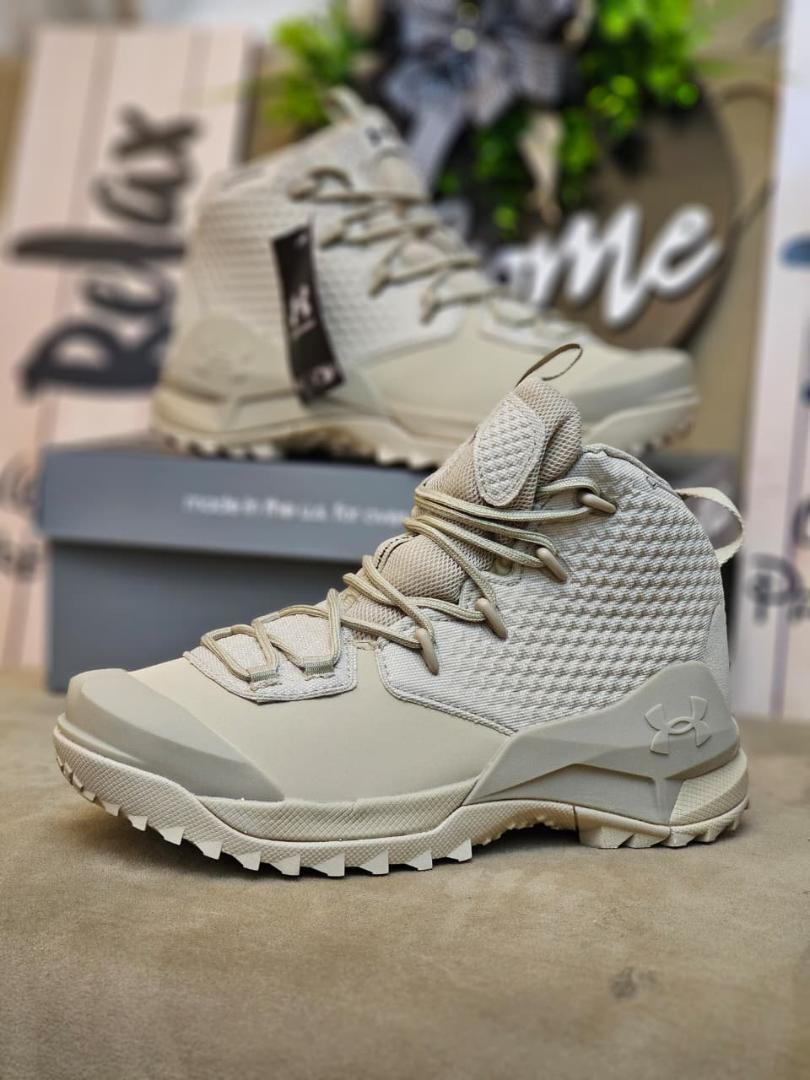 Under Armour Fashion Boots for Men. Men Boots/ Gents Boots