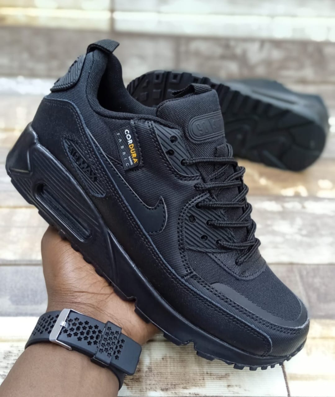 Airmax 90 Fashion Sneakers ( Rubber sole. Good quality). Men Sneakers, Ladies Sneakers.