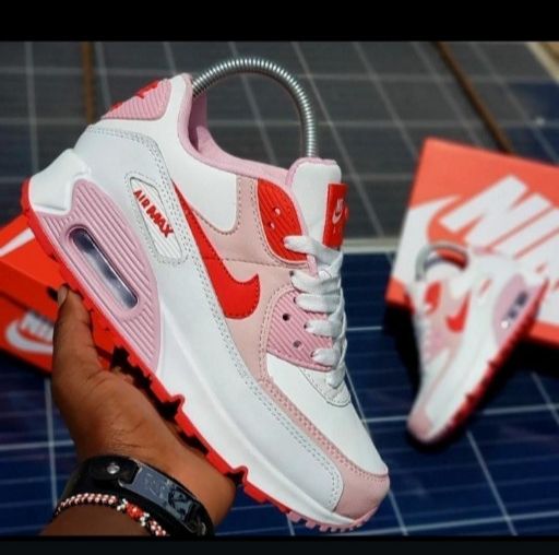 Airmax 90 Fashion Sneakers ( Rubber sole. Good quality). Men Sneakers, Ladies Sneakers.