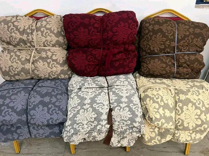 Jacquard Seat/Sofa Covers.

7 Seater(3.2.1.1)

5 Seater(3.2)

5 Seater(3.1.1)

3 Seater

2 Seater

1 Seater