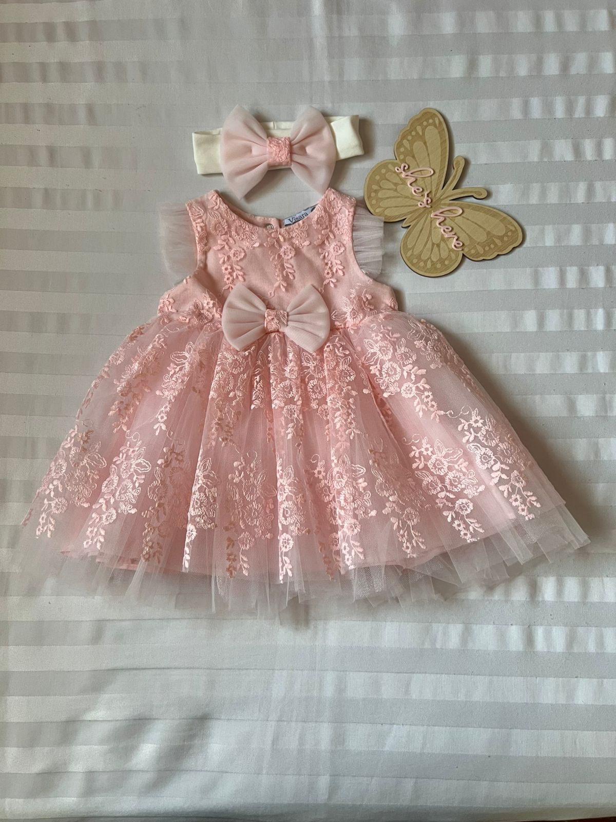 Thrift Baby Dresses. Age:0-12 Months.