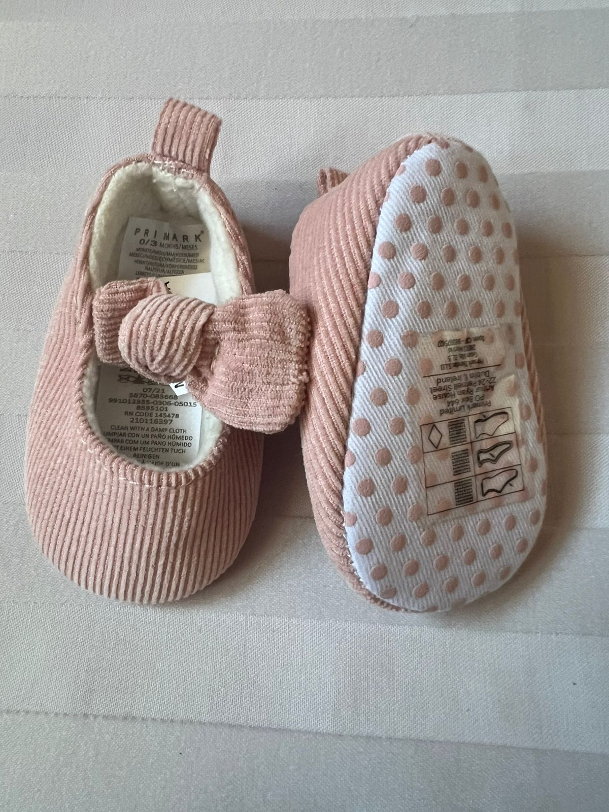 Baby Shoes- Prewalkers. 0-6 Months.