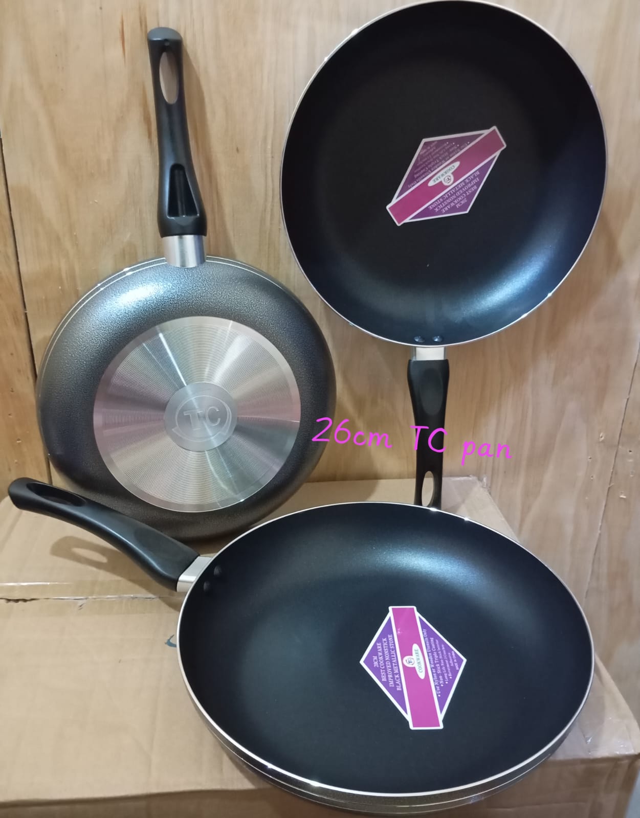 Modern non-stick stainless cooking pan. will delight you with its durability and convenient use. The bottom heats up in seconds and distributes the heat evenly. The dishes are made of environmentally
