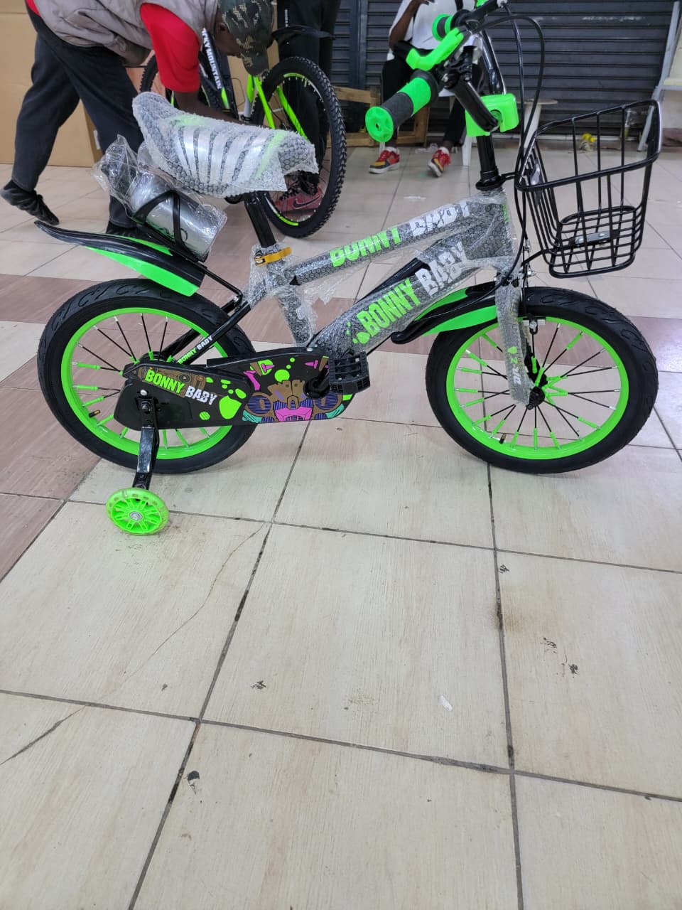 👶 Bonny Baby Bicycle – Size 16 👶

Give your little one the joy of riding with the Bonny Baby Bicycle, size 16. Designed for safety and fun, it features a sturdy frame, smooth-rolling wheels, and eas