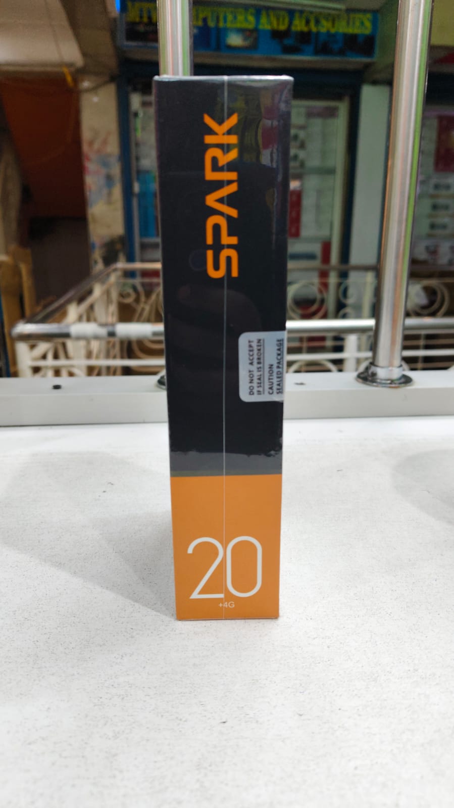 LIMITED OFFER! CALUS SPARK 20+ 4G , SIDE FINGERPRINT , 6.8 HD DISLAY 13MP+8MP CAMERA,3GB RAM+ 64GB ROM.