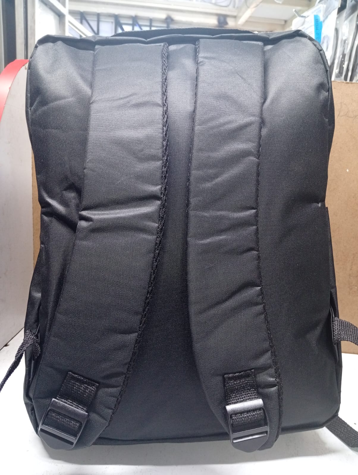 Laptop School Office Bag Backpack – Lightweight & Sleek Design. Laptop , daily use, school, or light travel.15 Inch Fashionable And Trendy Large Capacity Business Men's Backpack