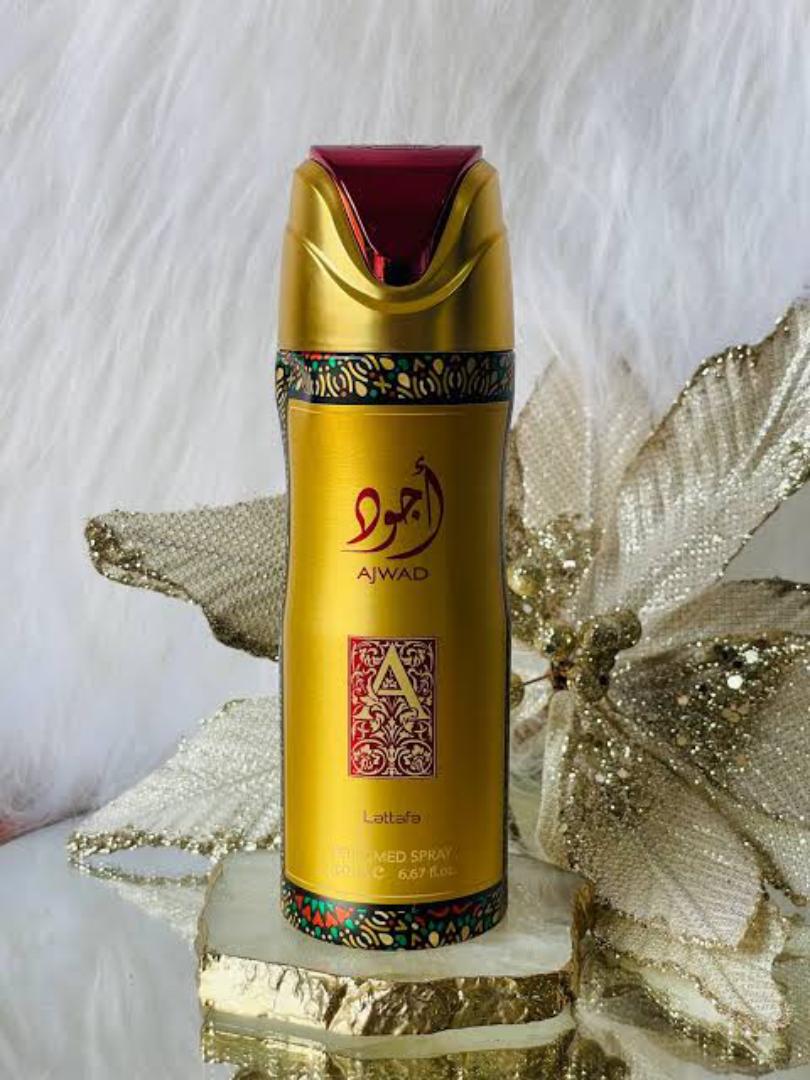 Lattafa- Ajwad Perfume. 100ML or 200ML (Body Spray). A Sweet - Vanilla - Rose Scent for Women / Ladies.  Lasts 8hrs on skin, 12hrs+ on clothes. Feminine fragrance. Gift Worthy. # Black Friday Sale