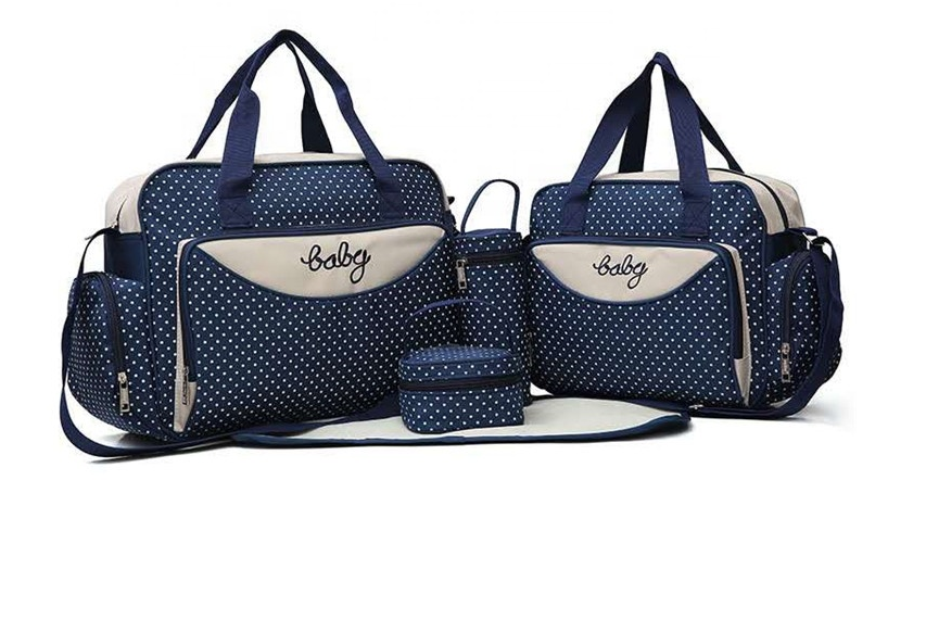 5 in 1 Baby Diaper Bag, Molfix Diapers Small 48pcs, Molfix Baby wipes, Cussons Baby S & S Gift Bag, Baby Flannels 4 pcs( Assorted colours), Mackintosh 1 pc (Assorted colour), Baby Shawl(one's Choice)