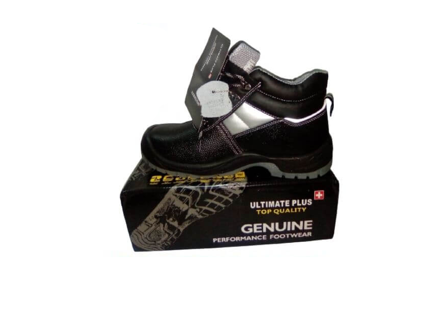 UltimatePlus Industrial Safety Boots
