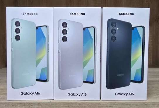 Samsung Galaxy A16 128GB+4GB 6.7" Super AMOLED Display 50MP Triple Camera Android 14 Mediatek Helio G99 5000mAh 25W Type-C Charge Smart Phones phone