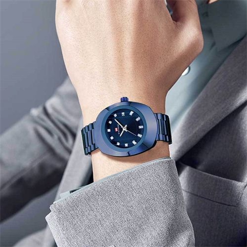 New Fashion Luxury Gold Stainless Steel Couple Watches | Diamond Cut Mirror Design | 30M Water Resistance Calendar Quartz Wrist Watch for Men & Women (32-40mm, Metal Straps)