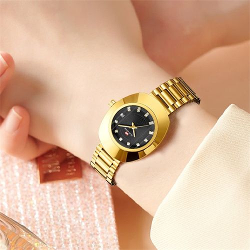 New Fashion Luxury Gold Stainless Steel Couple Watches | Diamond Cut Mirror Design | 30M Water Resistance Calendar Quartz Wrist Watch for Men & Women (32-40mm, Metal Straps)