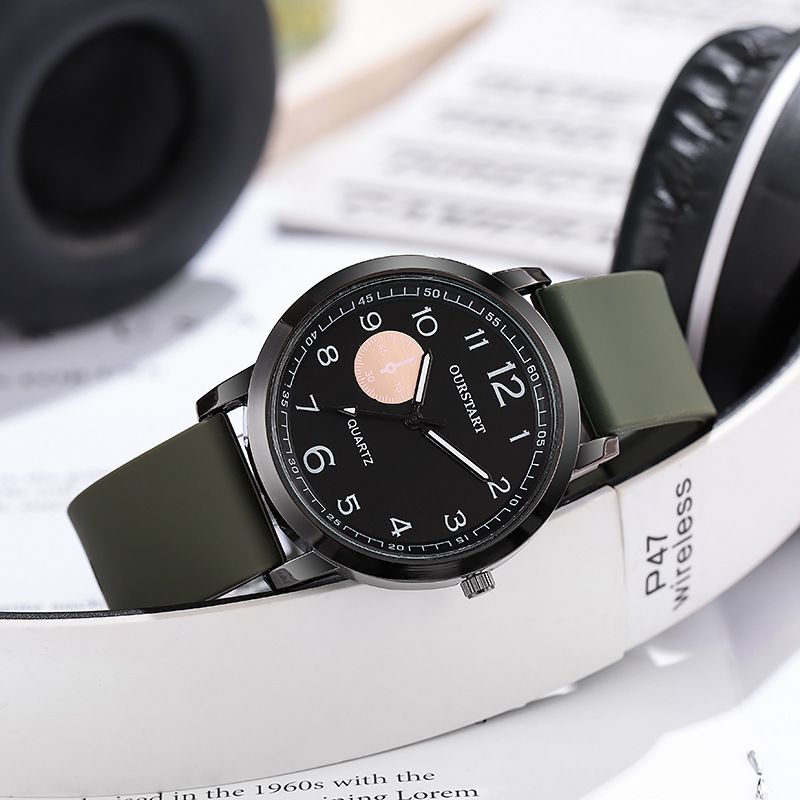 New Premium Men's Quartz Watches - Round Large Dial with Silicone Strap & Numeral Markings Wrist Watch for Teen Students Chronograph