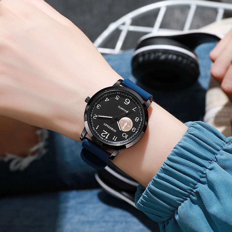 New Premium Men's Quartz Watches - Round Large Dial with Silicone Strap & Numeral Markings Wrist Watch for Teen Students Chronograph