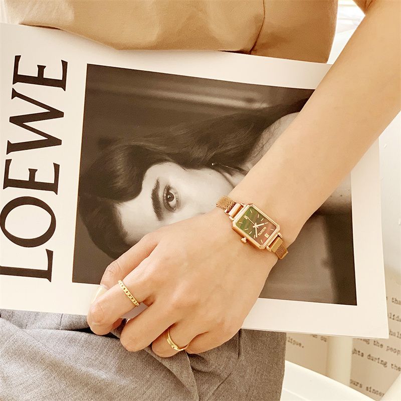 New Stylish Women's Quartz Watch Set INS Style Small Square Peacock Green Dial Roman Numerals Milanese Strap + 58-Facet Shining Diamond-Like Gift Ring Exquisite Casual Elegant Accessory