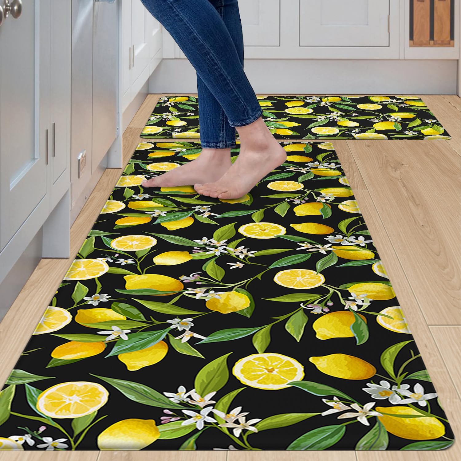 2 Pieces Kitchen Rug Set Anti-fatigue Kitchen Mat Dirt Resistant Backing Mat Throw Rug for Kitchen Doormat Runner Rug Set Floor Carpet Household Carpet Home Decor