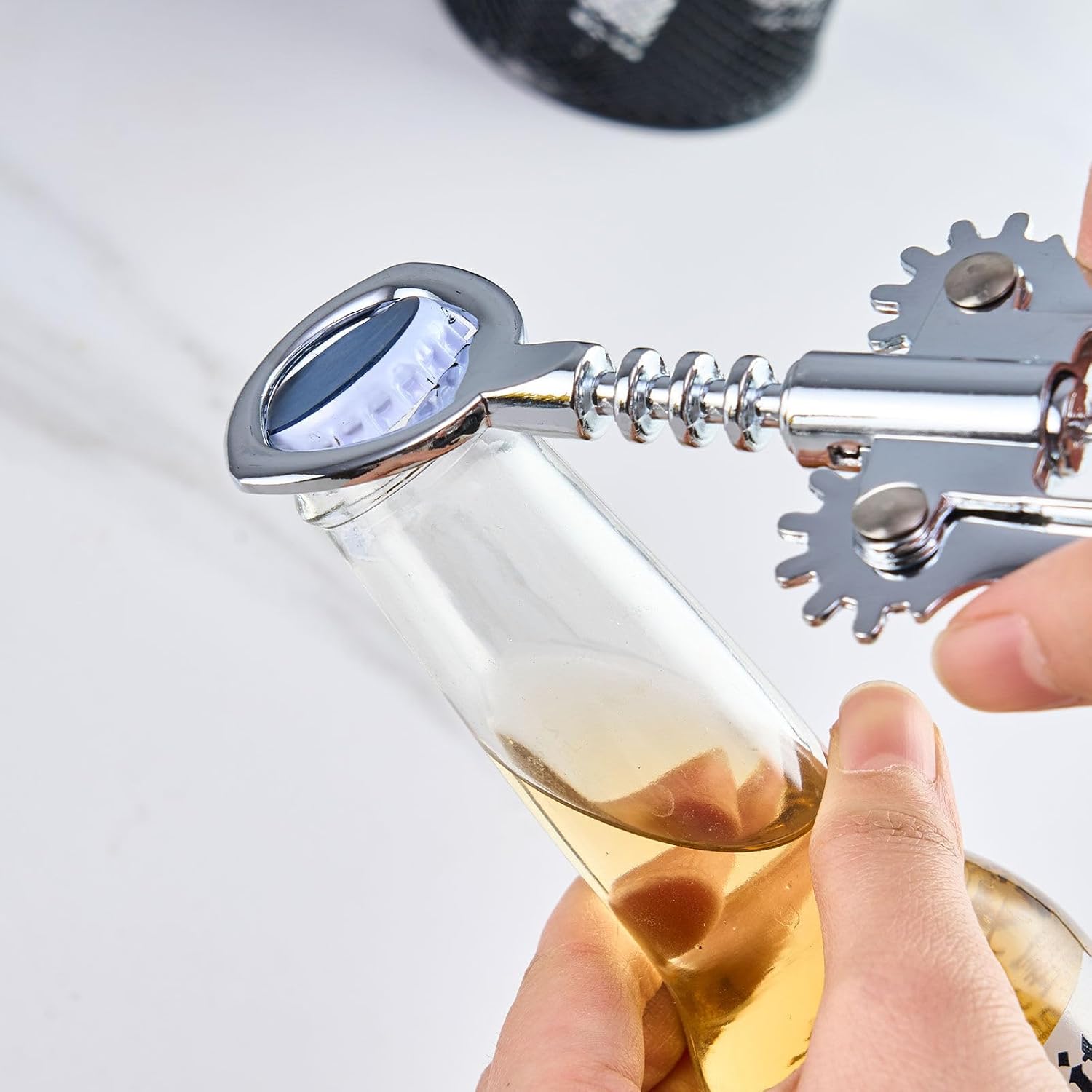 1pcs Multifunctional Red Wine Bottle Opener Creative Beer Wine Bottle Opener Wine Set Labor-saving Wine Opener Screwdriver