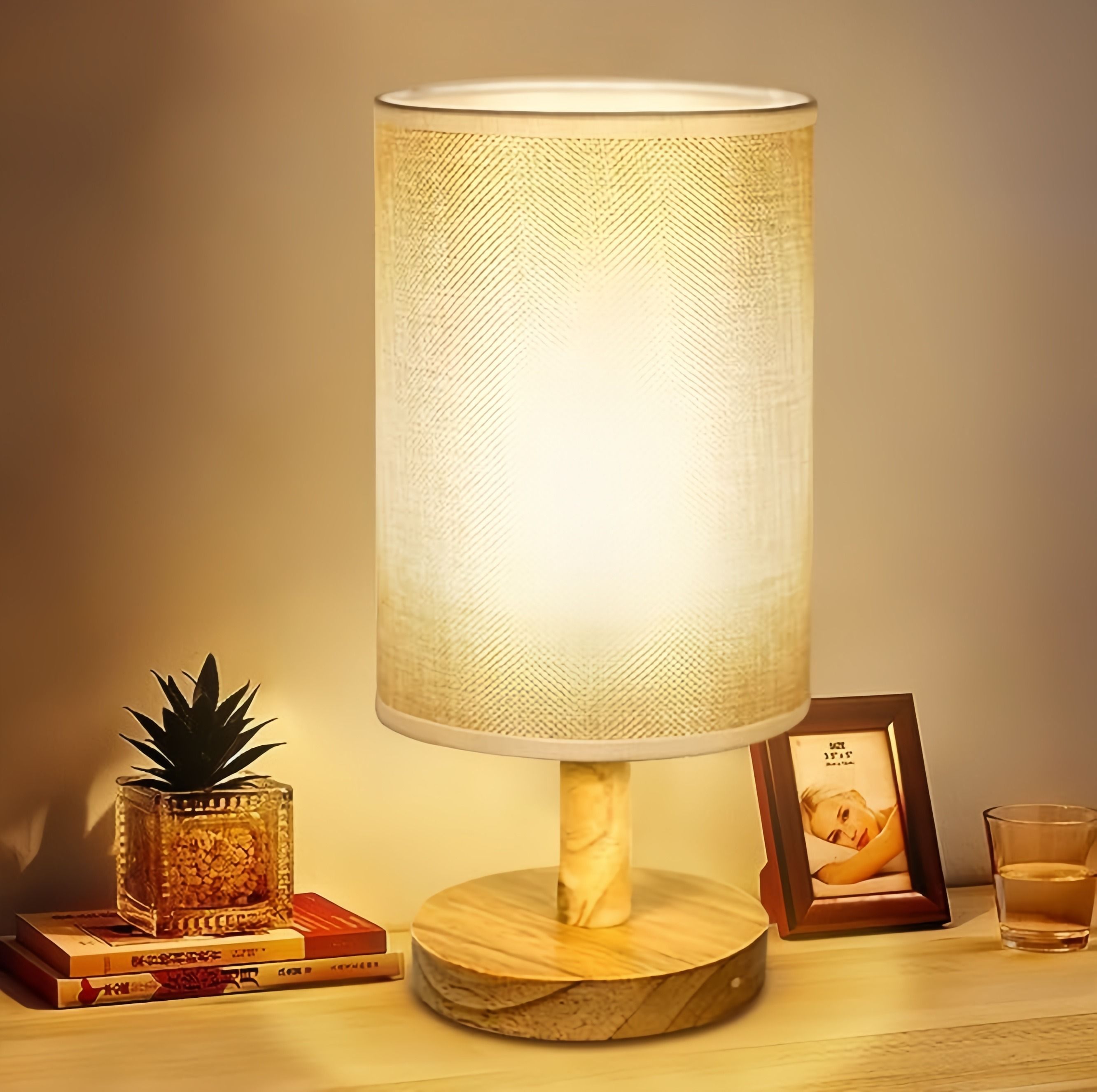 Bedside Lamps, USB Table Lamp for Bedroom, Small Lamps for Living Room - Simple Bedside Lamp with Button Switch for Kids Room, Study, Dorm, Office, Shelves