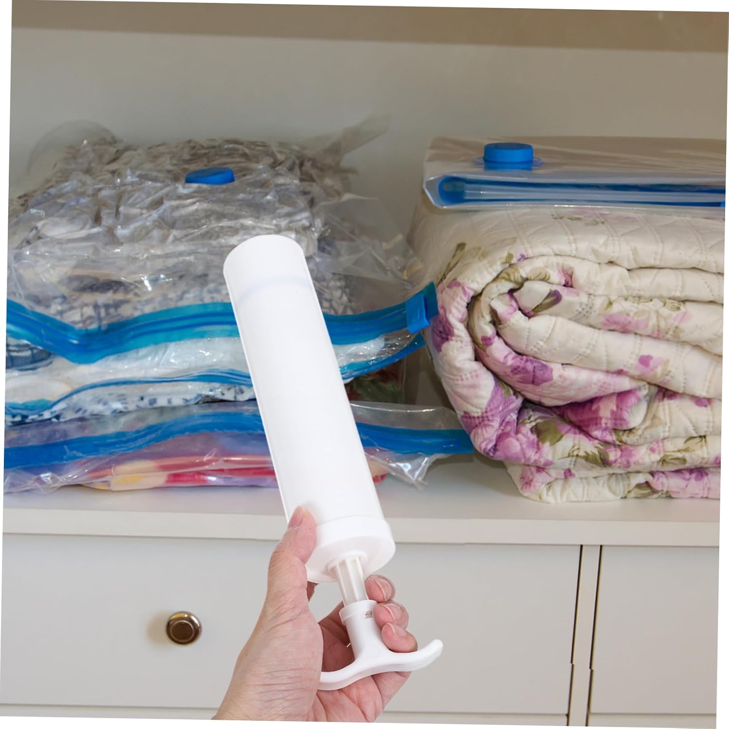 【Clearance Sale】Portable Cordless Air Mattress Pump to Inflate Deflate Pool Floats, Sleeping Pads, Swimming Ring, Vacuum Storage Bags(For Vacuum Bags to Search 1001578476 )