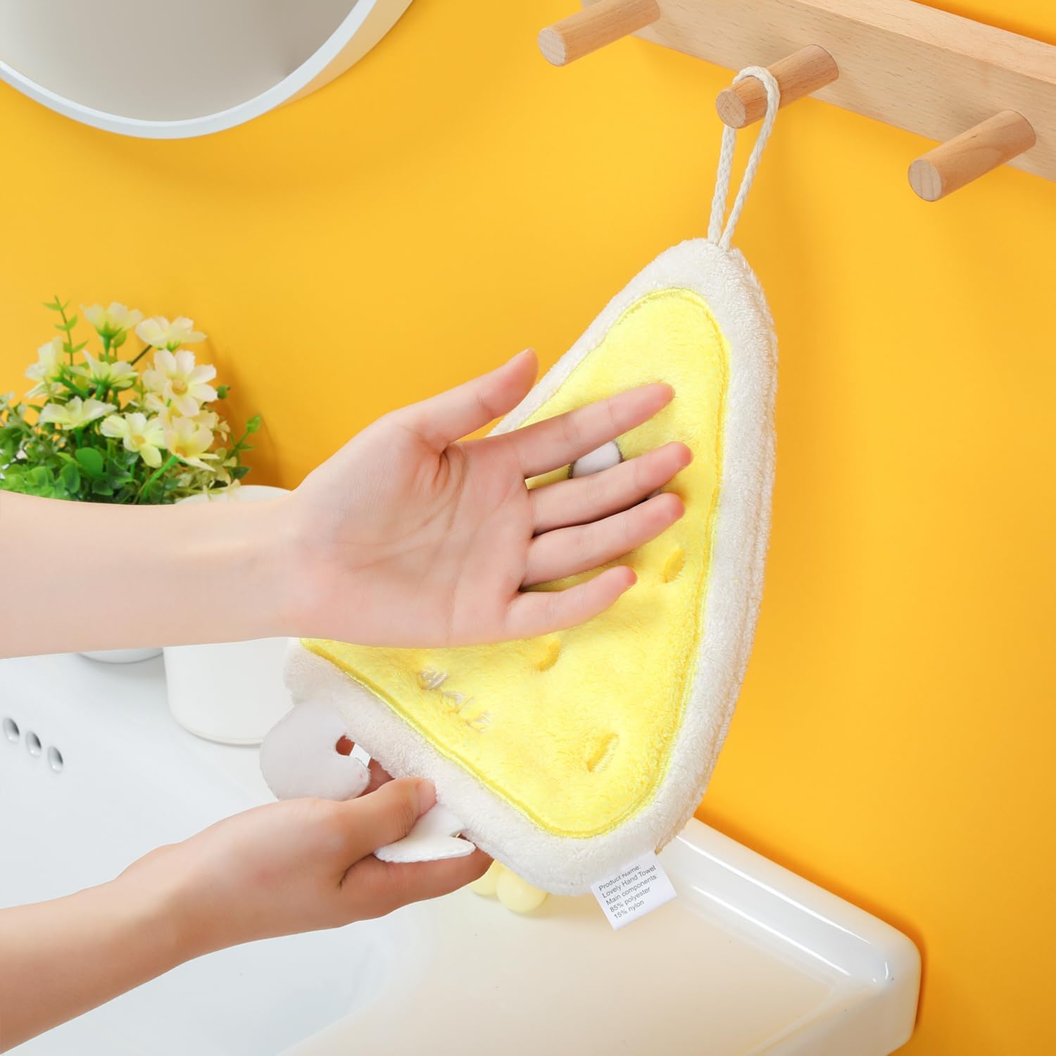【Clearance Sale】Cute Baking Hand Towels, Bathroom Towels with Hanging Loop, Children Hand Towel Dessert, Microfiber Coral Fleece Absorbent Hand Towel for Kitchen Bedroom