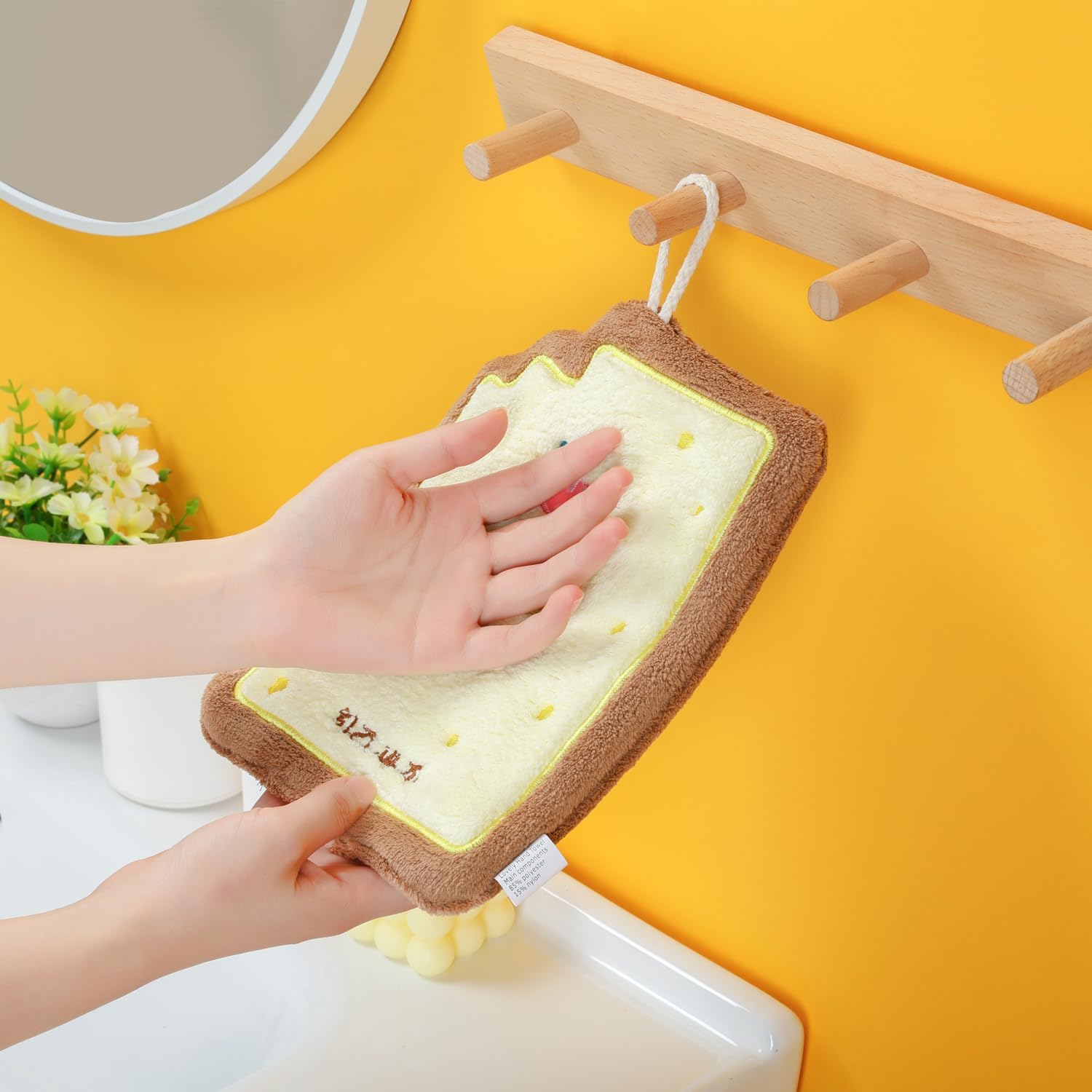 【Clearance Sale】Cute Baking Hand Towels, Bathroom Towels with Hanging Loop, Children Hand Towel Dessert, Microfiber Coral Fleece Absorbent Hand Towel for Kitchen Bedroom