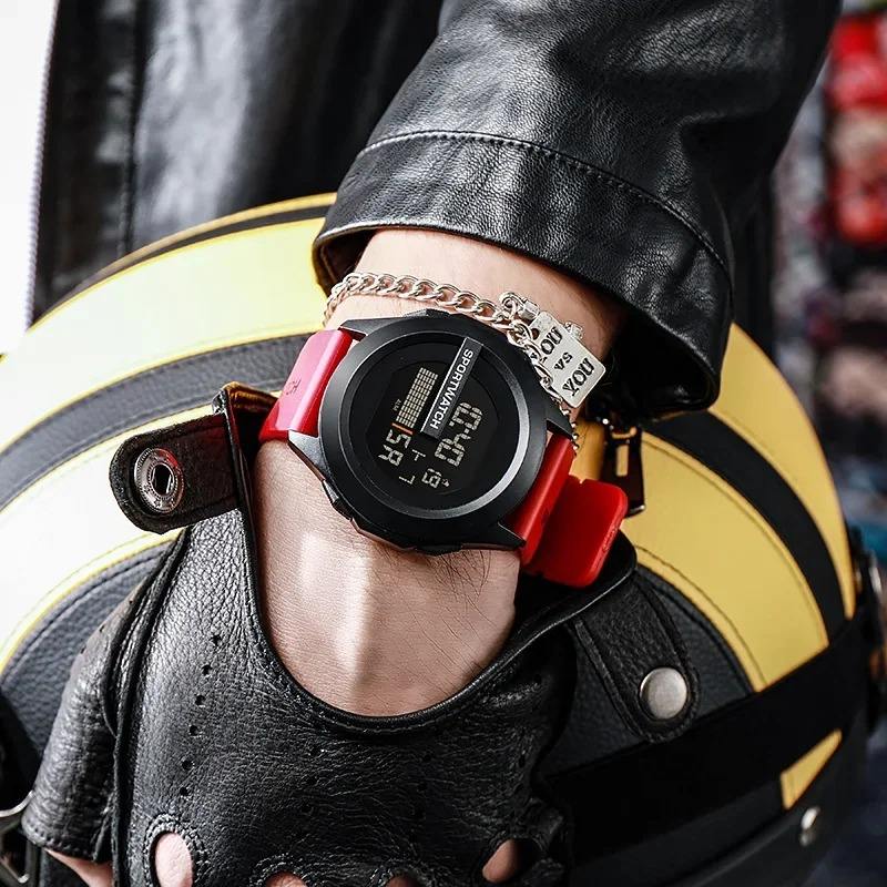 【Clearance Sale】Men's fashionable sports digital circular luminous leisure multi-functional rubber strap watch - 50m Water Resistance, Sports & Fashionable, for Outdoor Adventure & Decoration
