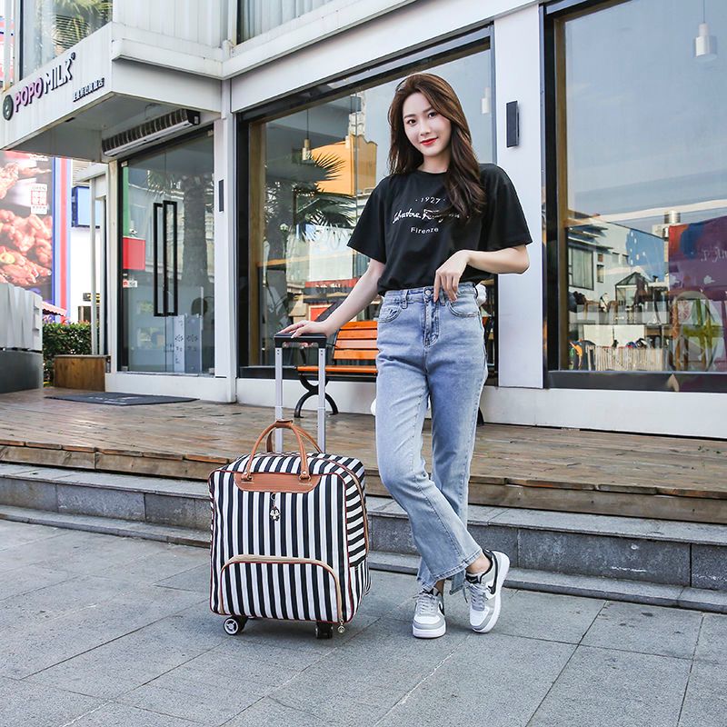 Stylish & Durable Trolley Travel Bag with 4 Universal Wheels