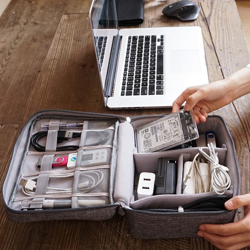 👜 Large Capacity Storage Bag / Cable & Electronics Organizer