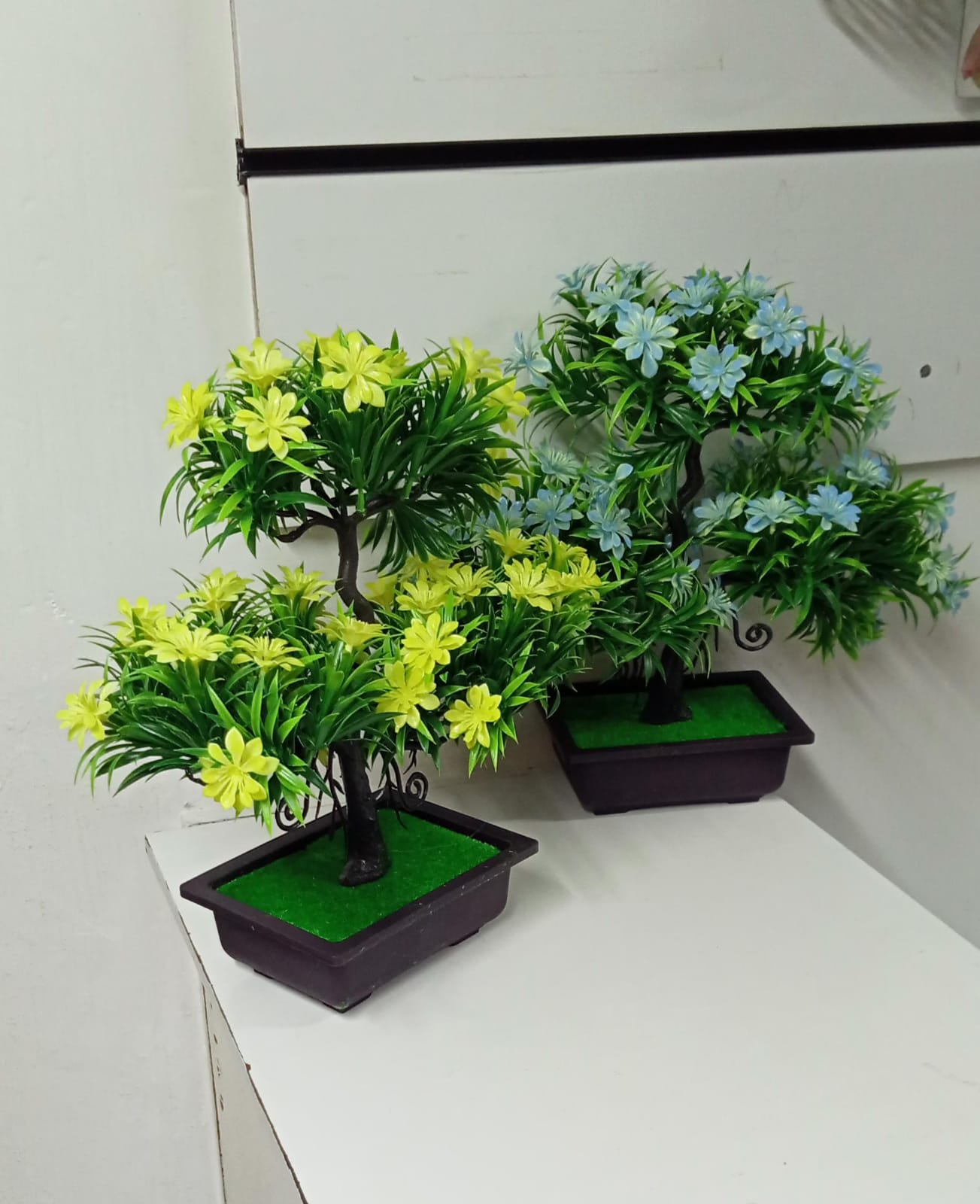 Artificial Bonsai Tree – 1Pc Faux Potted Plant for Home Office, Garden & Desk Decor | Low-Maintenance Artificial Flower Tree for Gifting, Desktop, Party & Interior Styling