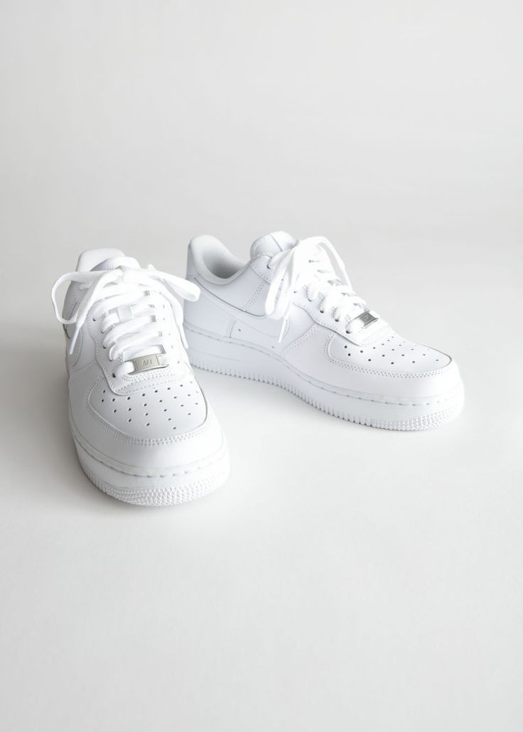 NEW ARRIVAL,ORIGINAL  AIR FORCE 1 LOW TOP GRADE 1 WHITE AIRFORCE 1HIGH QUALITY SNEAKERS, AIRFORCE 1 SHOES FASHIONABLE MEN WOMEN UNISEX AF1