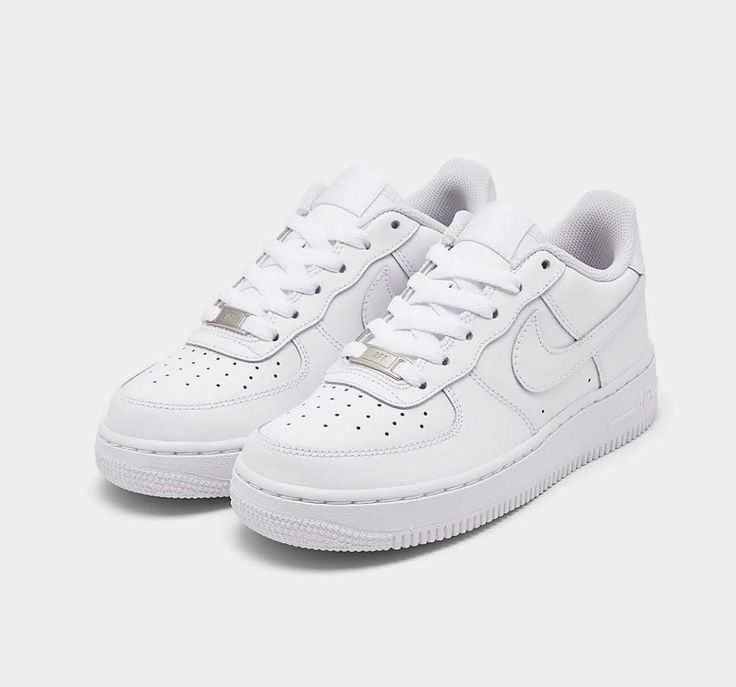 NEW ARRIVAL,ORIGINAL  AIR FORCE 1 LOW TOP GRADE 1 WHITE AIRFORCE 1HIGH QUALITY SNEAKERS, AIRFORCE 1 SHOES FASHIONABLE MEN WOMEN UNISEX AF1