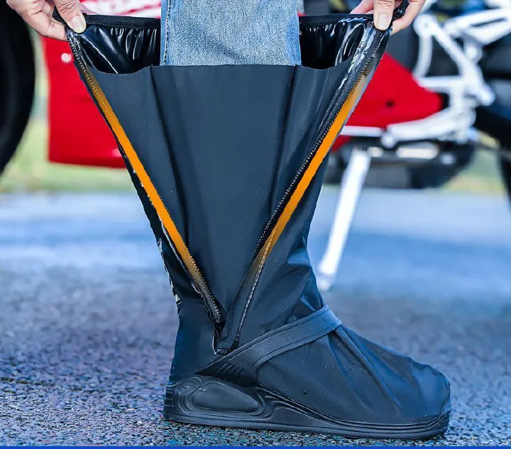 Universal Waterproof Shoe Covers – Reusable Non-Slip Rain Boot Covers for Men & Women, Durable High-Quality Material, Multiple Sizes (S-XXXL), Perfect for Outdoor, Travel, Cycling & Rainy Weather