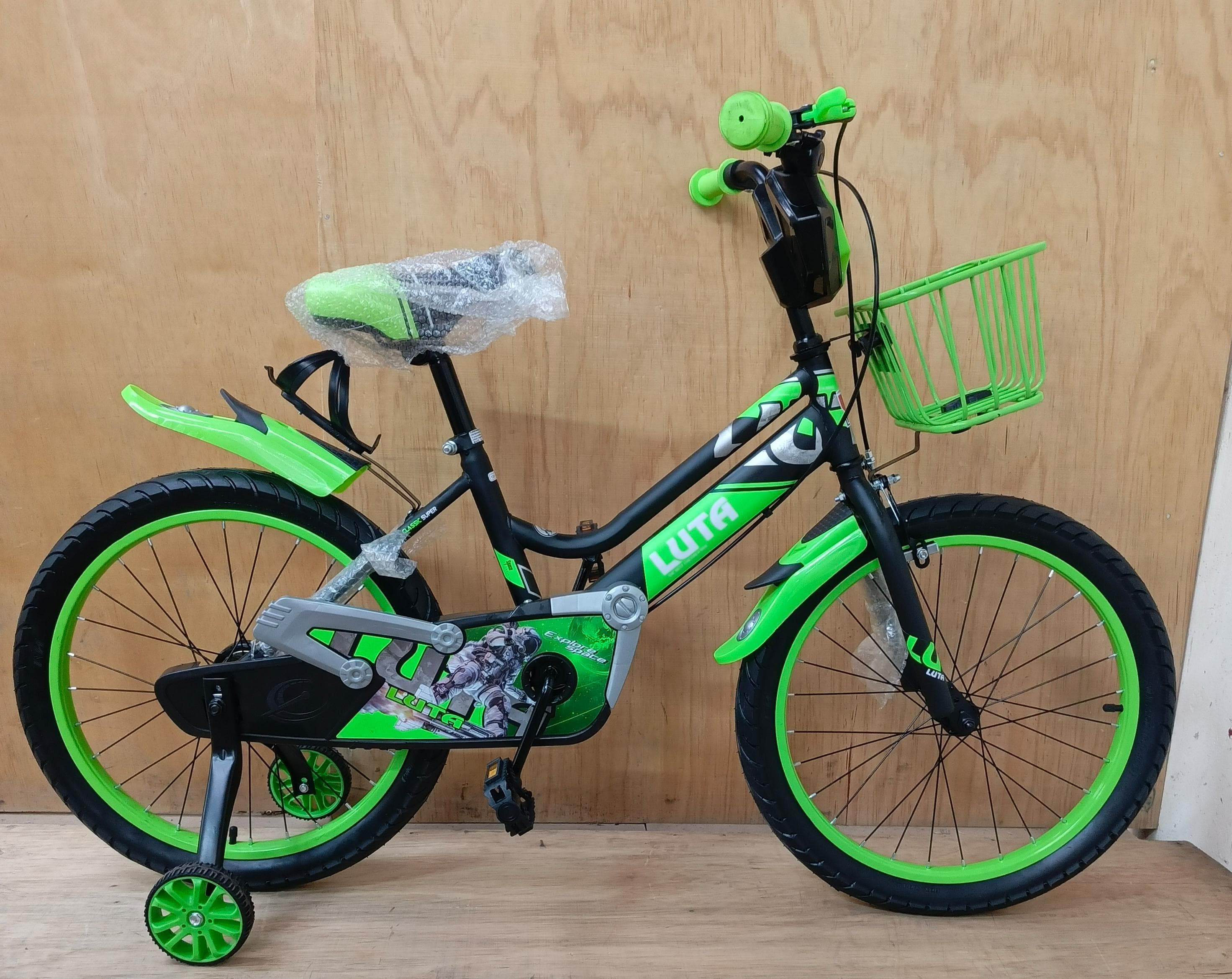 Luta Size 20 Youth Bicycle with Curved Frame – Stylish, Sturdy, Single-Speed Bike for Kids Aged 6–12 | Comfortable Ride with Durable Build & Easy Handling
