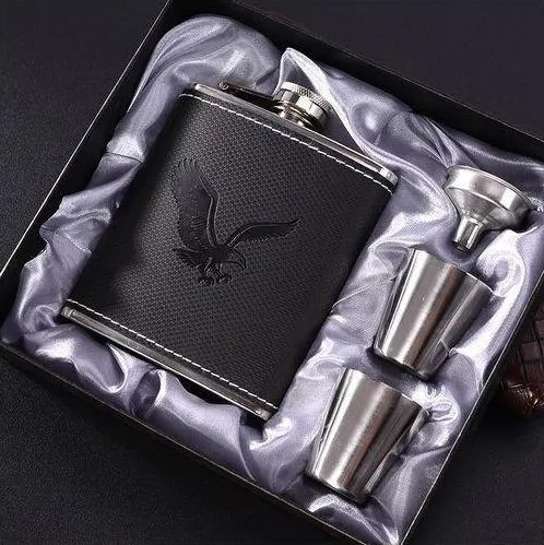 Hip Whisky Flask, Liquor Bottle With 2 Tot Cup/Gift Set