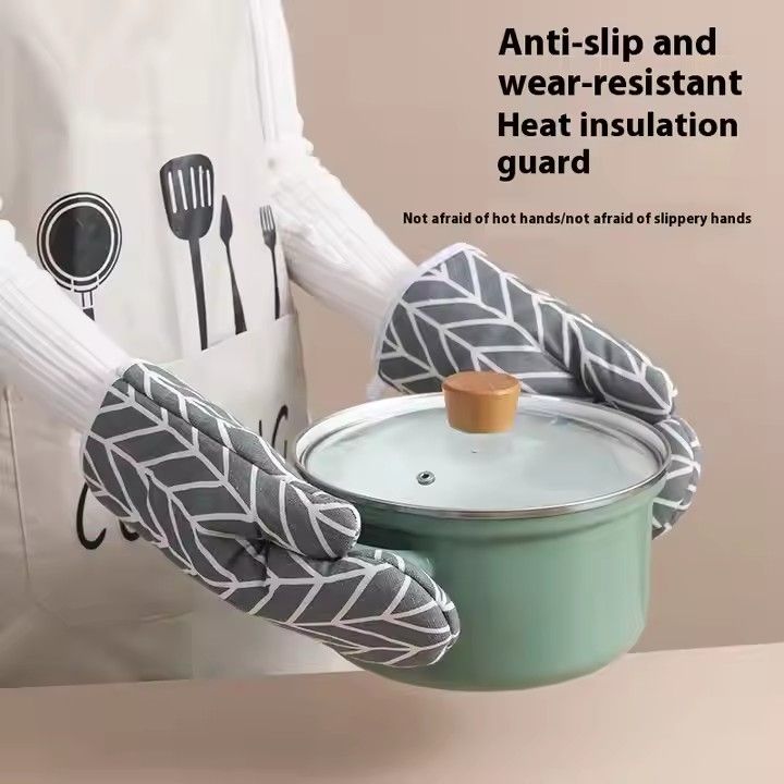 Kitchen Microwave Oven Mitts Thickened Plaid Anti-Scalding Heat-Proof Gloves High Temperature Resistant Baking Cotton Dotted BBQ Non-slip Baking Gloves