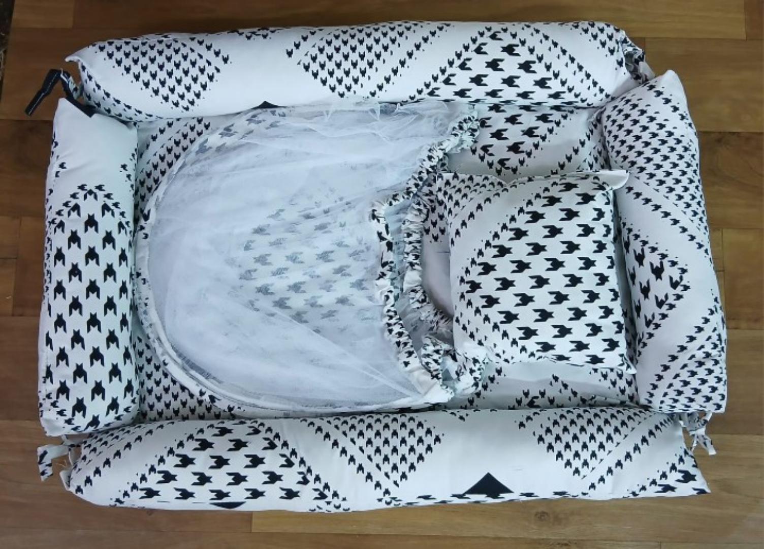 Baby Co-sleeper with net