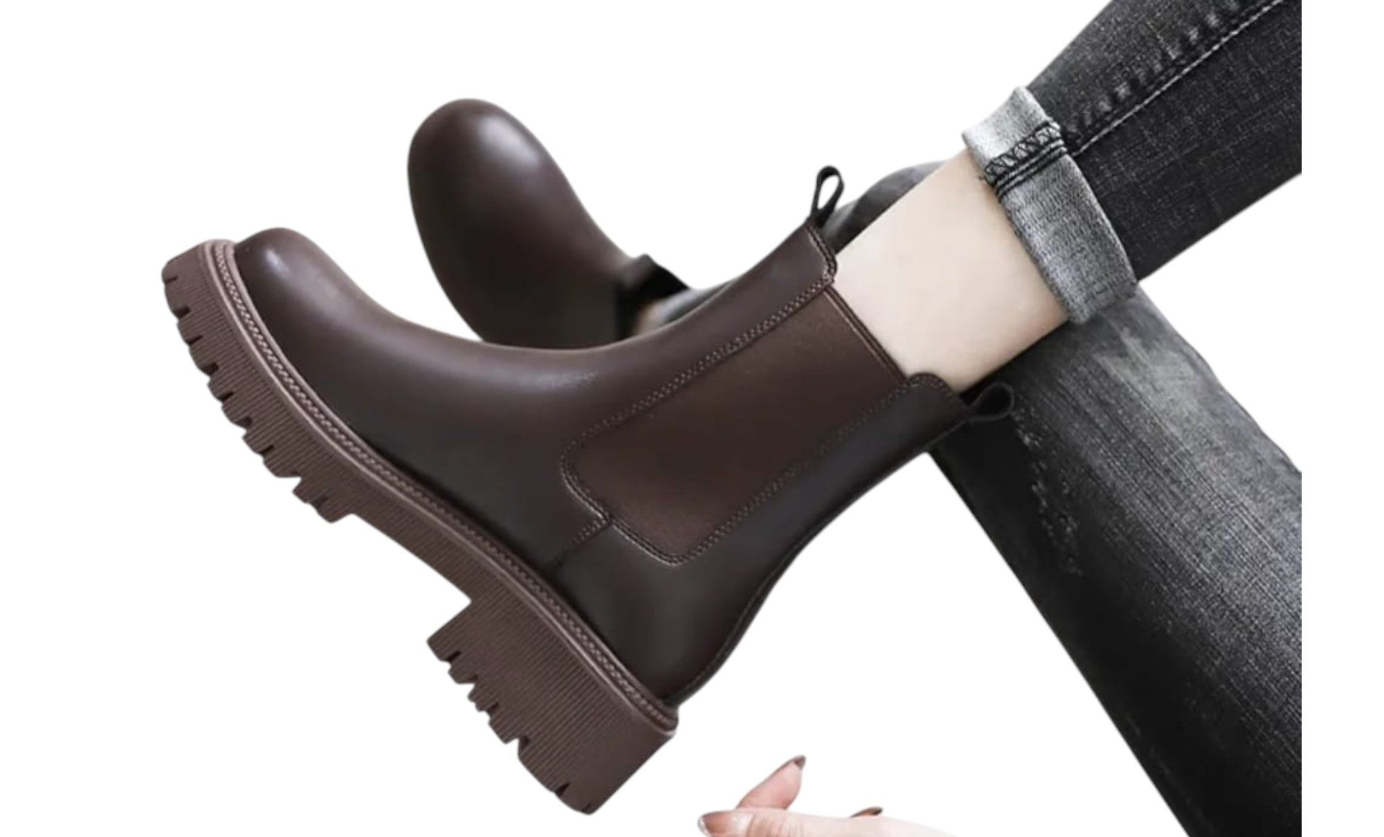 CHIC  CHELSEA  ANKLE BOOTS FOR  LADIES with CHUNKY SOLE